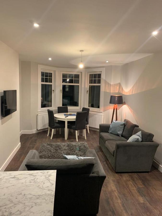 The White City Apartment 오반 외부 사진
